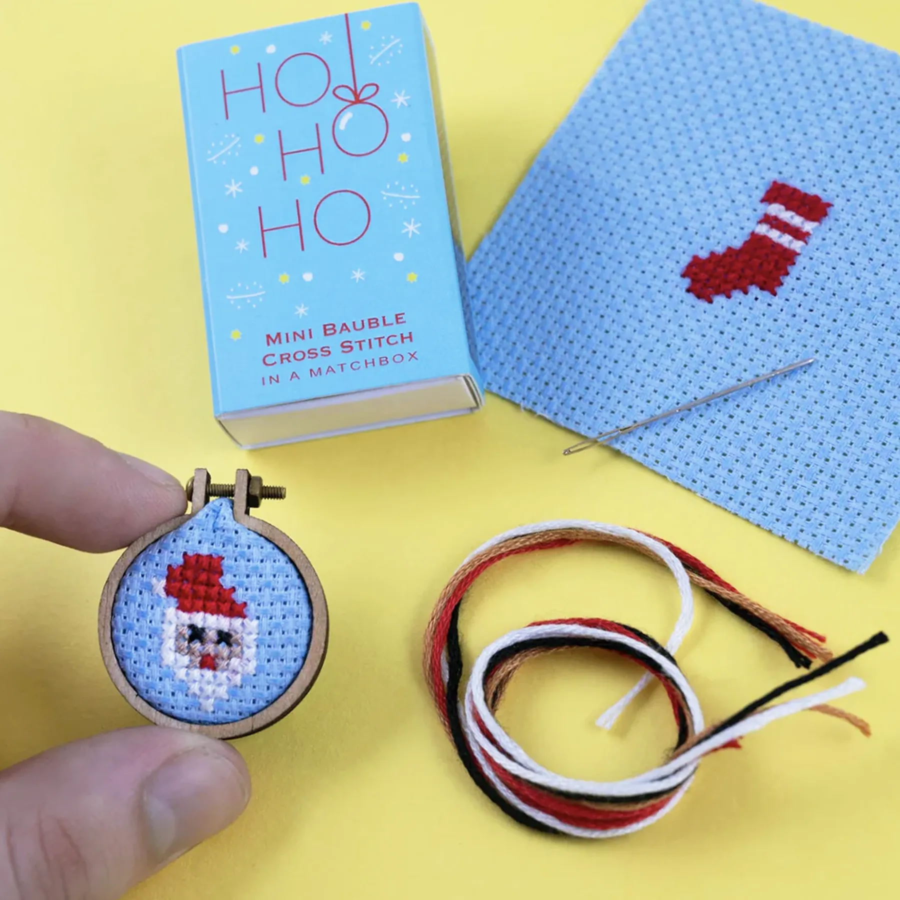 Christmas Mini Cross Stitch Bauble Kit