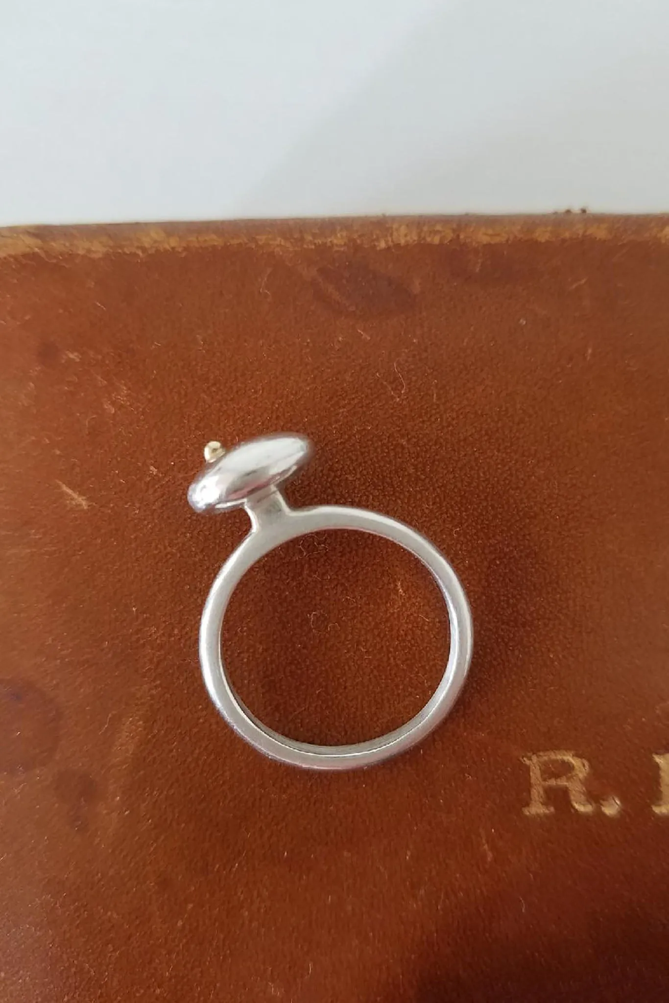 Cobamae Pebble Ring