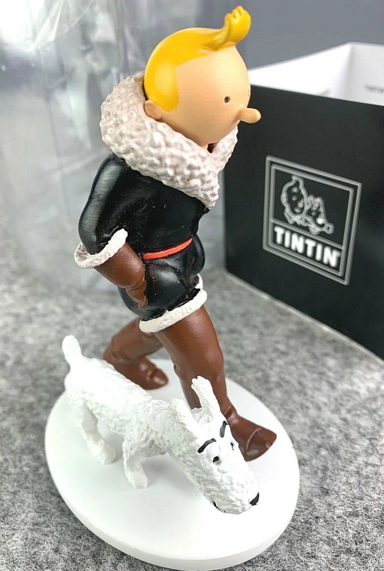 Hors Serie Figurine 42179: Tintin in Soviets Colorized: 2017 Ltd 10cm Figure