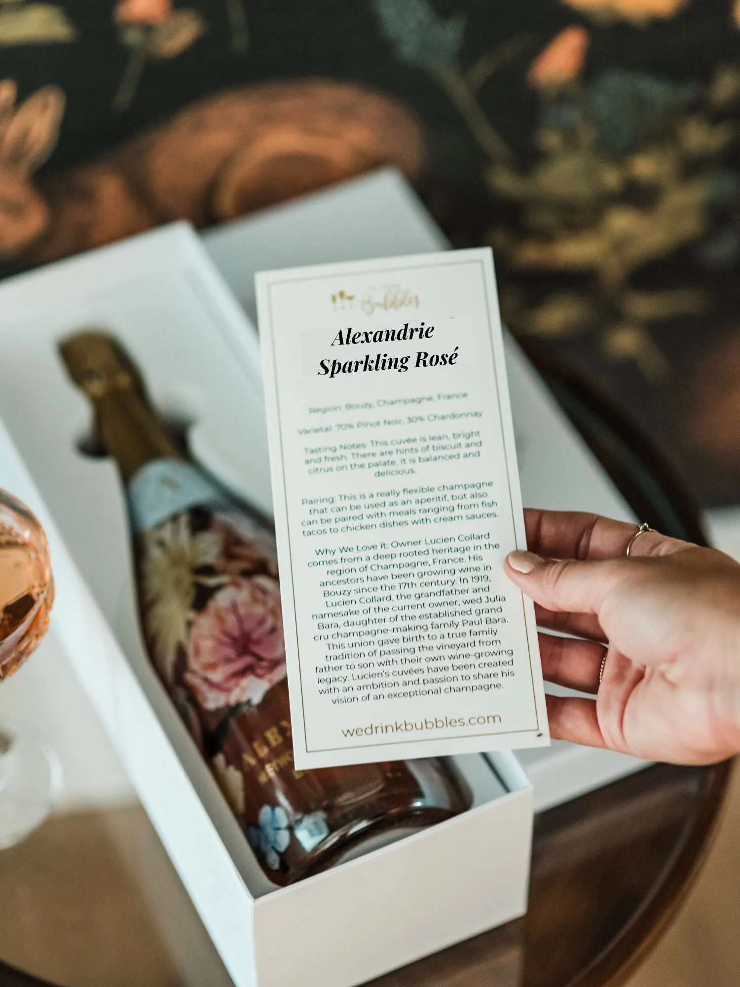 "Cheers" Gift Box