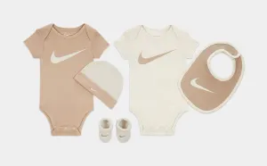 Swoosh Essentials 5 Piece Infant Toddler Set (Beige/White)